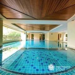 Studio Condo at Aree Place Sukhumvit 26 near BTS Phrom Phong