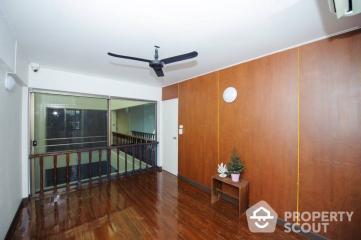 3-BR Townhouse near BTS Sanam Pao