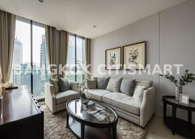 Condo at Noble Ploenchit for sale