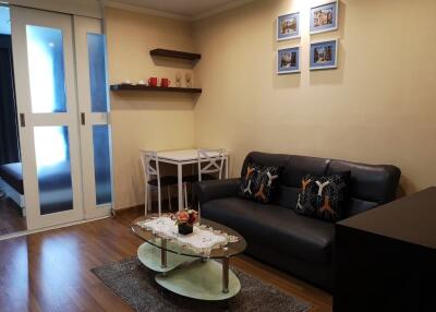 Condo for rent, Ladda Condo View, Sriracha, beautiful room,move in ready