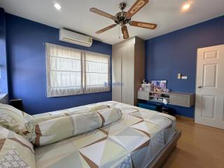 3 Bedrooms House in Patta Village East Pattaya H011220