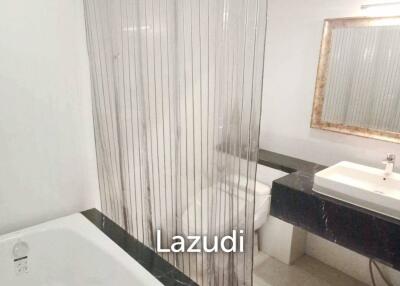 Studio 1 Bath 33 SQ.M Silver Thonglor