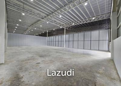 Exclusive 414 SQ.M Prime Warehouse Space: Rama 4 Lotus Intersection