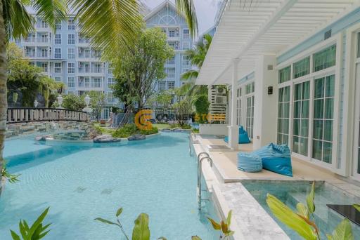 คอนโดนี้ มีห้องนอน 1 ห้องนอน  อยู่ในโครงการ คอนโดมิเนียมชื่อ Grand Florida Beachfront Condo