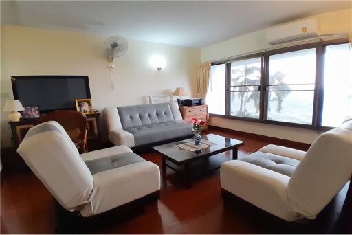 Hot deal !! 2 Bedrooms for Sell in Pingpha condo