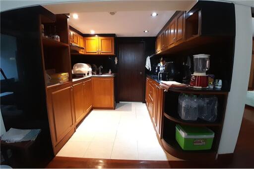 Hot deal !! 2 Bedrooms for Sell in Pingpha condo