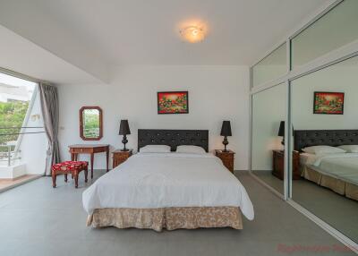 4 ห้องนอน บ้าน สำหรับเช่า ใน นาจอมเทียน - Chomtalay Resort