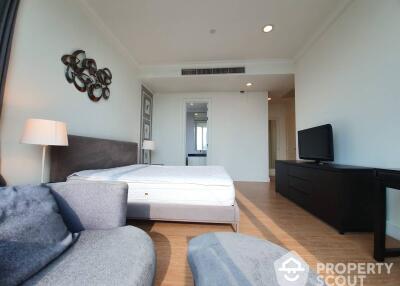 3-BR Condo at Royce Private Residence Sukhumvit 31 near MRT Sukhumvit (ID 511524)