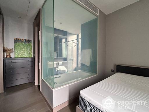 1-BR Condo at The Esse At Singha Complex near MRT Phetchaburi