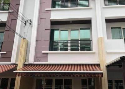 For Rent Bangkok Town House Baan Klang Muang S-Sense Rama9-Ladprao Pradit Manutham Wang Thonglang