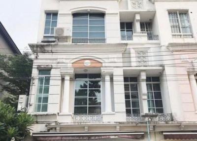 For Rent Bangkok Town House Pradit Manutham Wang Thonglang
