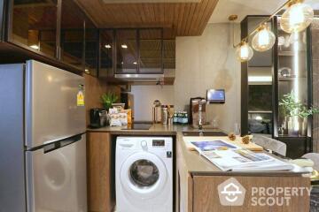 2-BR Condo at Walden Sukhumvit 39 near BTS Phrom Phong