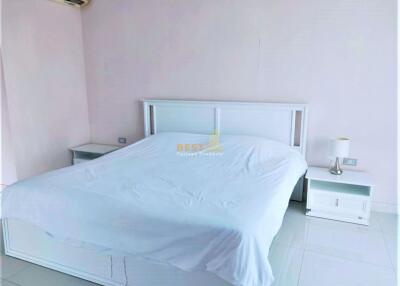 2 Bedrooms Condo in Beachfront Jomtien Residence Na Jomtien C010269