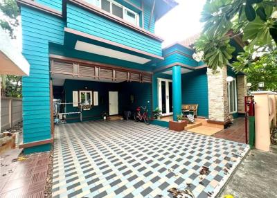 Luxurious house for sale next to the sea, great price, Casa Luna, Bang Phra, Bang Saen, Chonburi.