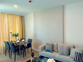 Condo for sale in Sriracha, Knightsbridge The Ocean, Sriracha, beautiful and luxurious room,move in ready