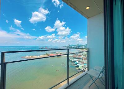 Condo for rent next to the sea, Sriracha, Marina Bayfront, Sriracha, Chonburi.