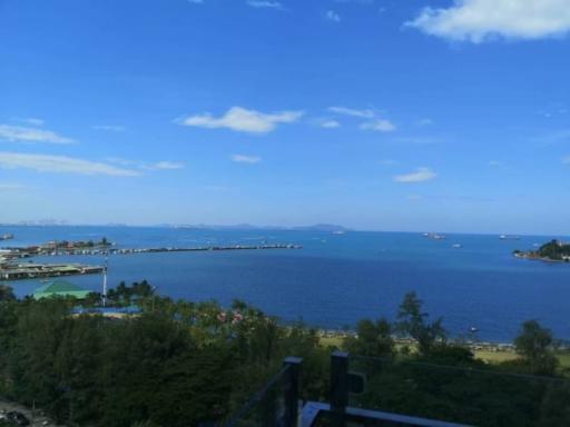 Condo for sale in Sriracha, Ladda Plus Sriracha,move in ready , sea view.