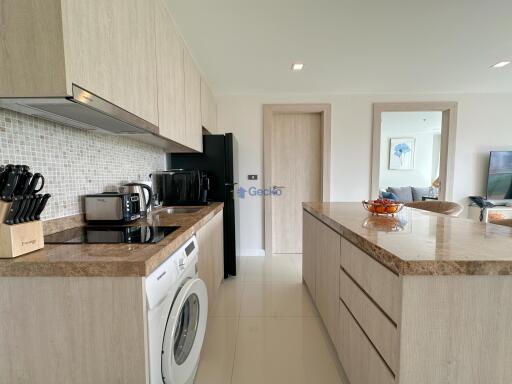 2 Bedrooms Condo in The Jewel Pratumnak Pratumnak C011224