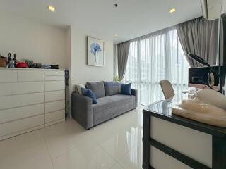 2 Bedrooms Condo in The Jewel Pratumnak Pratumnak C011224