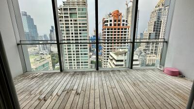 Silom Luxury Condo Sale