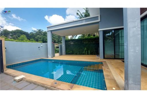 Single house with pool in Saithai Krabi