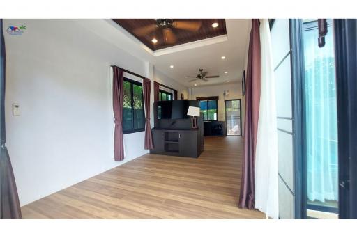 Single house with pool in Saithai Krabi