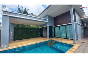 Single House with swimming pool for sale inSaithai