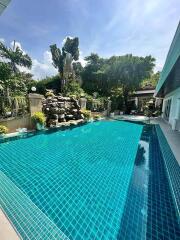 4 bedroom house with private pool in Jomtien