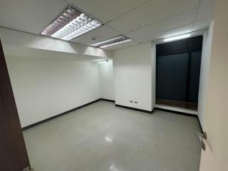 For Rent Bangkok Office Rama 4 BTS Ekkamai Khlong Toei