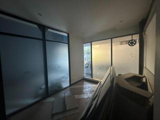 For Rent Bangkok Office Rama 4 BTS Ekkamai Khlong Toei