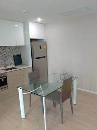 For Rent Bangkok Condo The Room Sukhumvit 21 Asok Montri BTS Asok MRT Sukhumvit Watthana