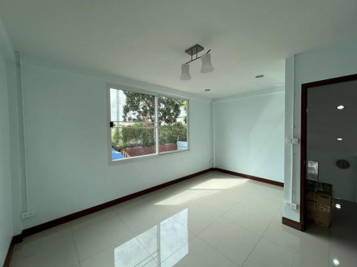 For Rent Bangkok Single House On Nut BTS On Nut Suan Luang