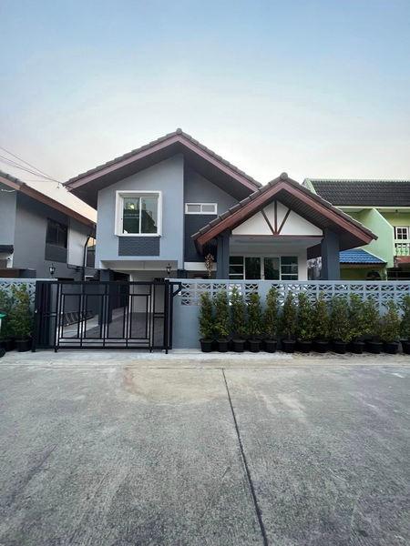 For Rent Bangkok Single House On Nut BTS On Nut Suan Luang