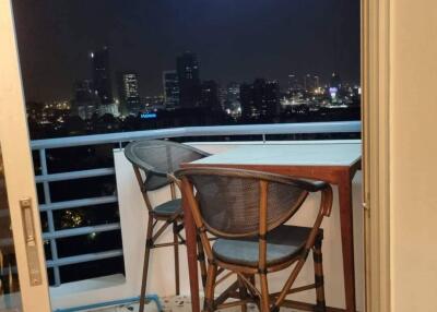 2-BR Condo at The Waterford Diamond Tower Sukhumvit near BTS Phrom Phong