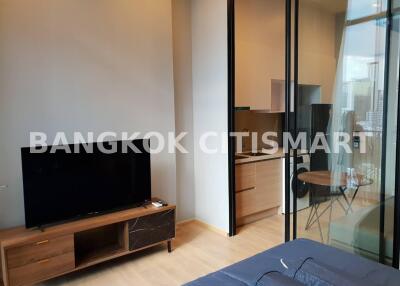 Condo at Noble Around Sukhumvit 33 for sale