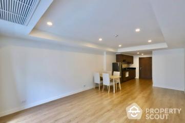 1-BR Condo at The Natural Place Suite Ngamduphli Condominium near MRT Lumphini