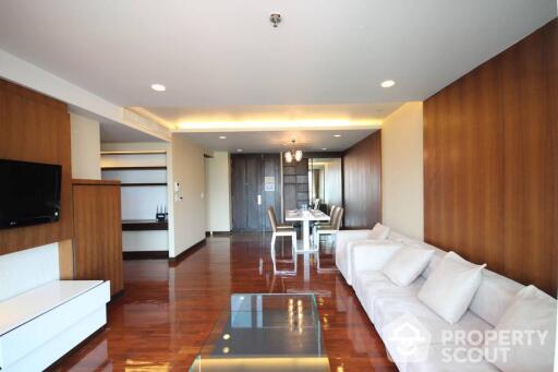 2-BR Apt. close to Phrom Phong