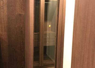 1-BR Condo at Nara 9 Sathorn-Narathiwas near BTS Chong Nonsi (ID 450481)