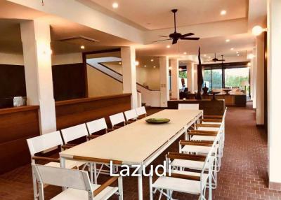 8-Bedroom Villa on Spacious Plot in Chaweng