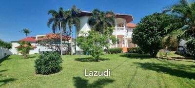 4 Beds 4 Baths 500 SQ.M. Paradise Villa 1