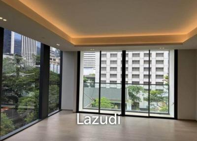 2 Bed 2 Bath 107 SQ.M Tonson One Residence