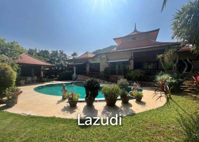 LELAWADEE : Luxury 5 bed Pool Villa 5 minutes drive to the beach