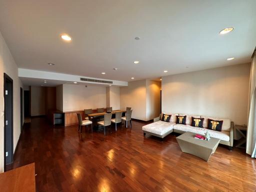 3-bedroom corner unit condo for sale on Phrom Phong