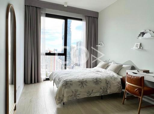 🔥🔥คอนโดหรู 2 ห้องนอน แต่งครบ เฟอร์คุณภาพ High-end วิวเห็นรอบเมือง 🔥🔥The Lofts Silom [CK7945]