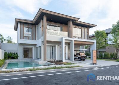 Are you looking for a luxury modern home? look no further!