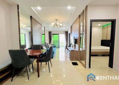 Urgent sale 2 bedroom condominium  walking distance to Jomtien Beach good location