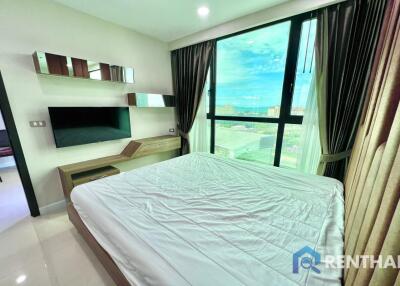 Urgent sale 2 bedroom condominium  walking distance to Jomtien Beach good location