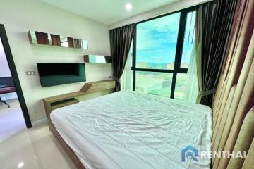 Urgent sale 2 bedroom condominium  walking distance to Jomtien Beach good location