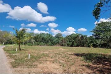 Land plot for sale where is very perfect for living or Investment Khanom, Nakhon Si Thammarat - 920121001-1823