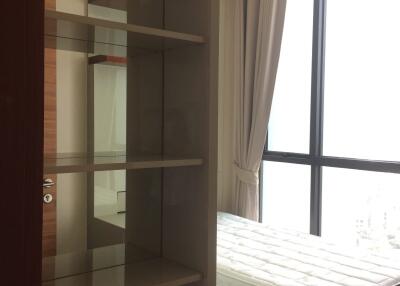 2 bed Condo in The Address Sukhumvit 28 Khlongtan Sub District C020493